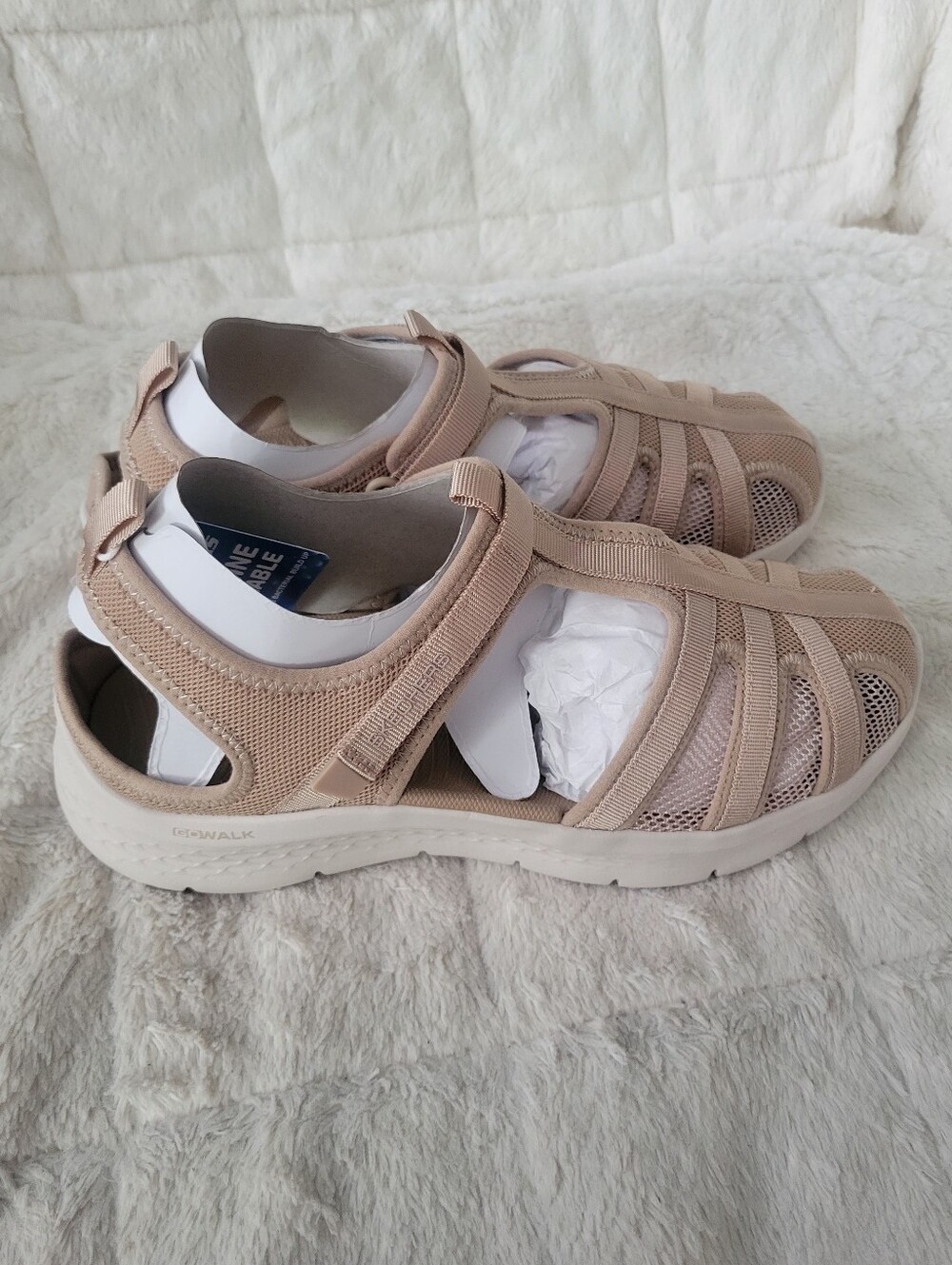 Skechers On-The-Go Beige Women's Sport Sandals Sz 8 Machine Washable